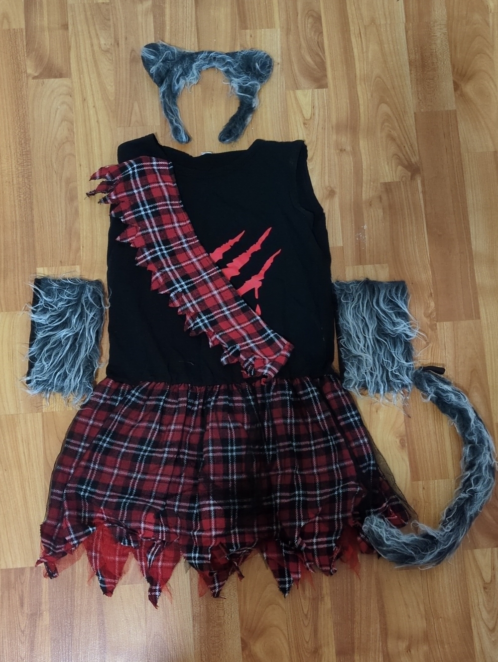 Girls Wolf Costume Size 9/10